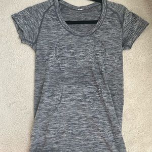 Lululemon Swiftly Tech In Heathered Blue